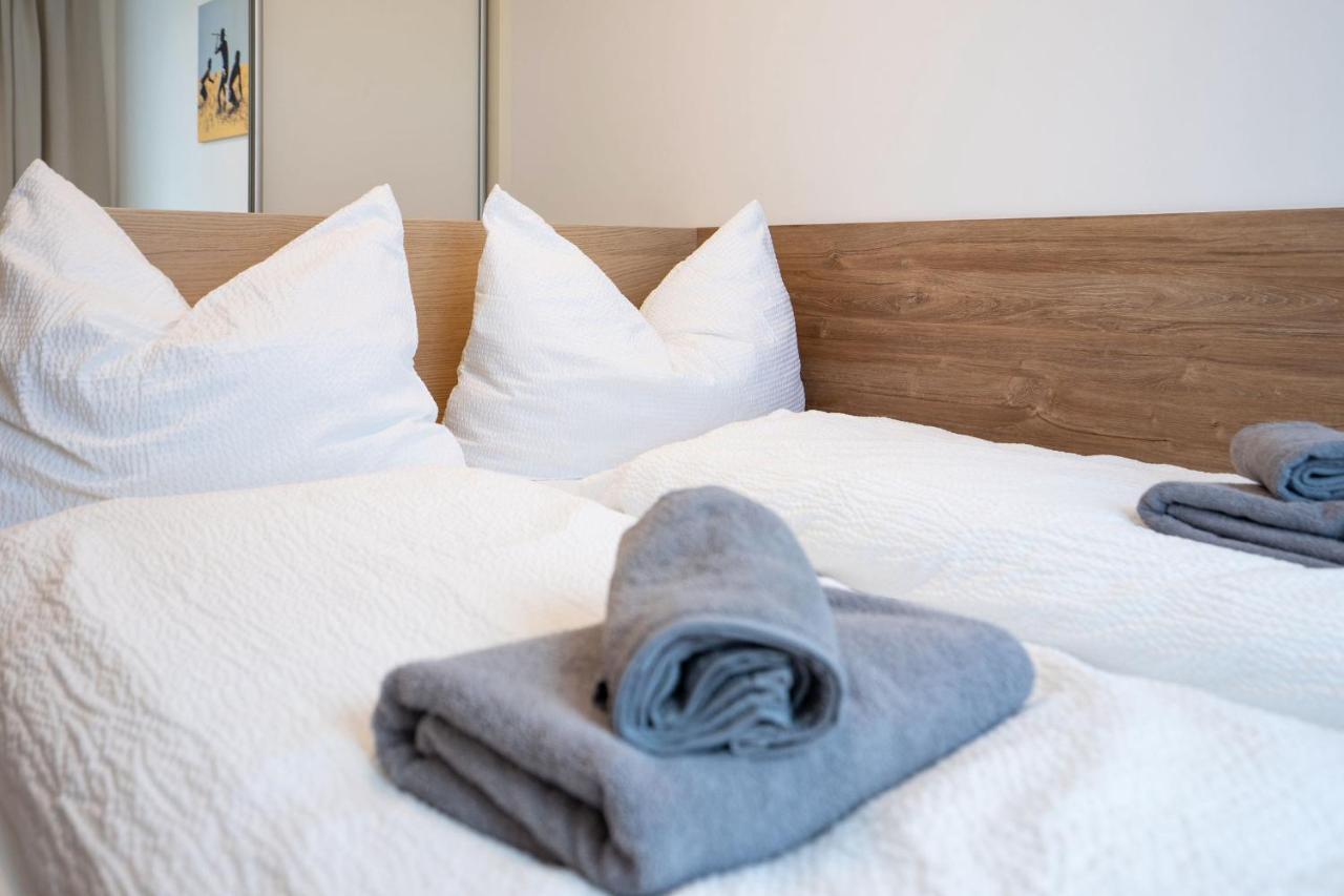 Donaufeld Living - Modernes Und Helles Apartment Wina Bagian luar foto