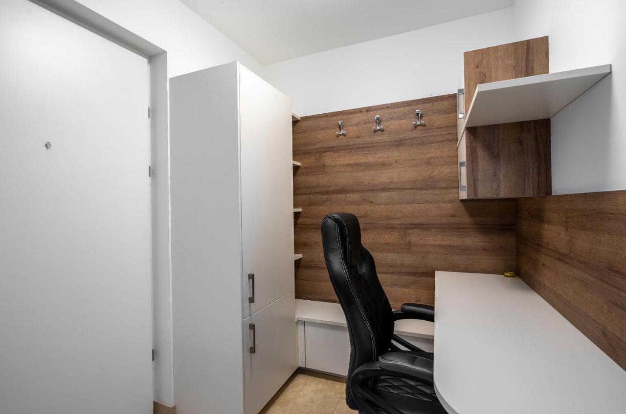 Donaufeld Living - Modernes Und Helles Apartment Wina Bagian luar foto