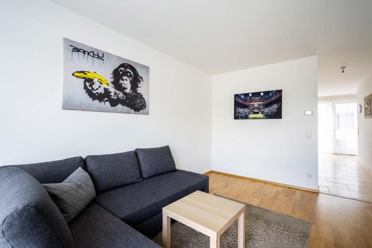 Donaufeld Living - Modernes Und Helles Apartment Wina Bagian luar foto